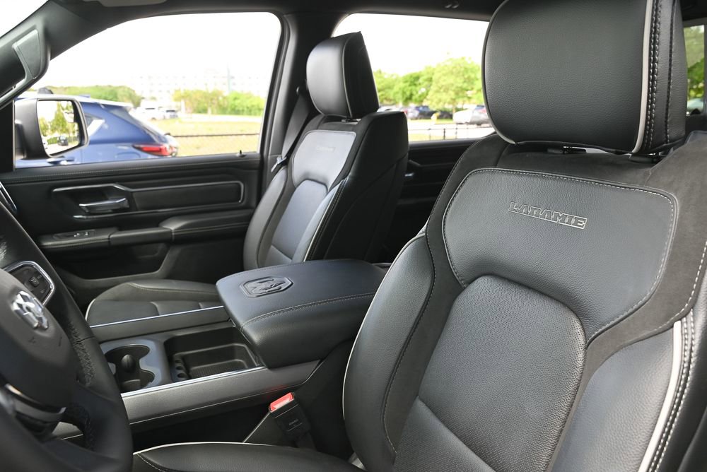 Used 2026 RAM 1500 Laramie AWD/4WD image 10