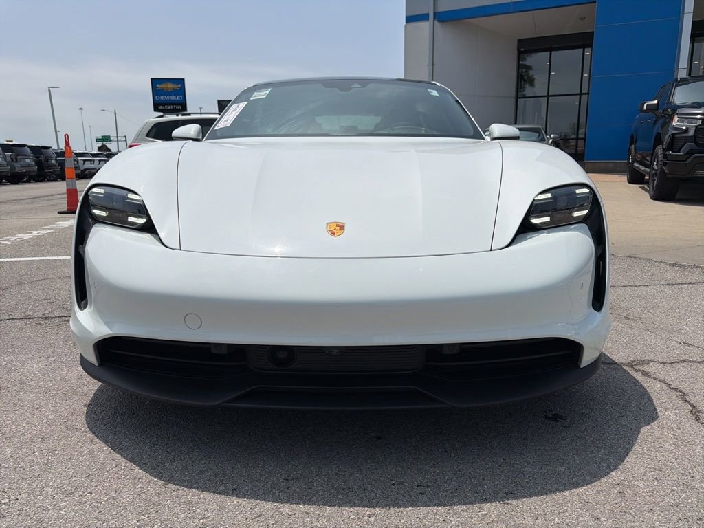 Used 2022 Porsche Taycan RWD image 8