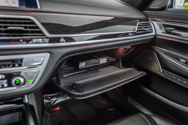 Used 2019 BMW 740i w/ M Sport Package RWD image 36