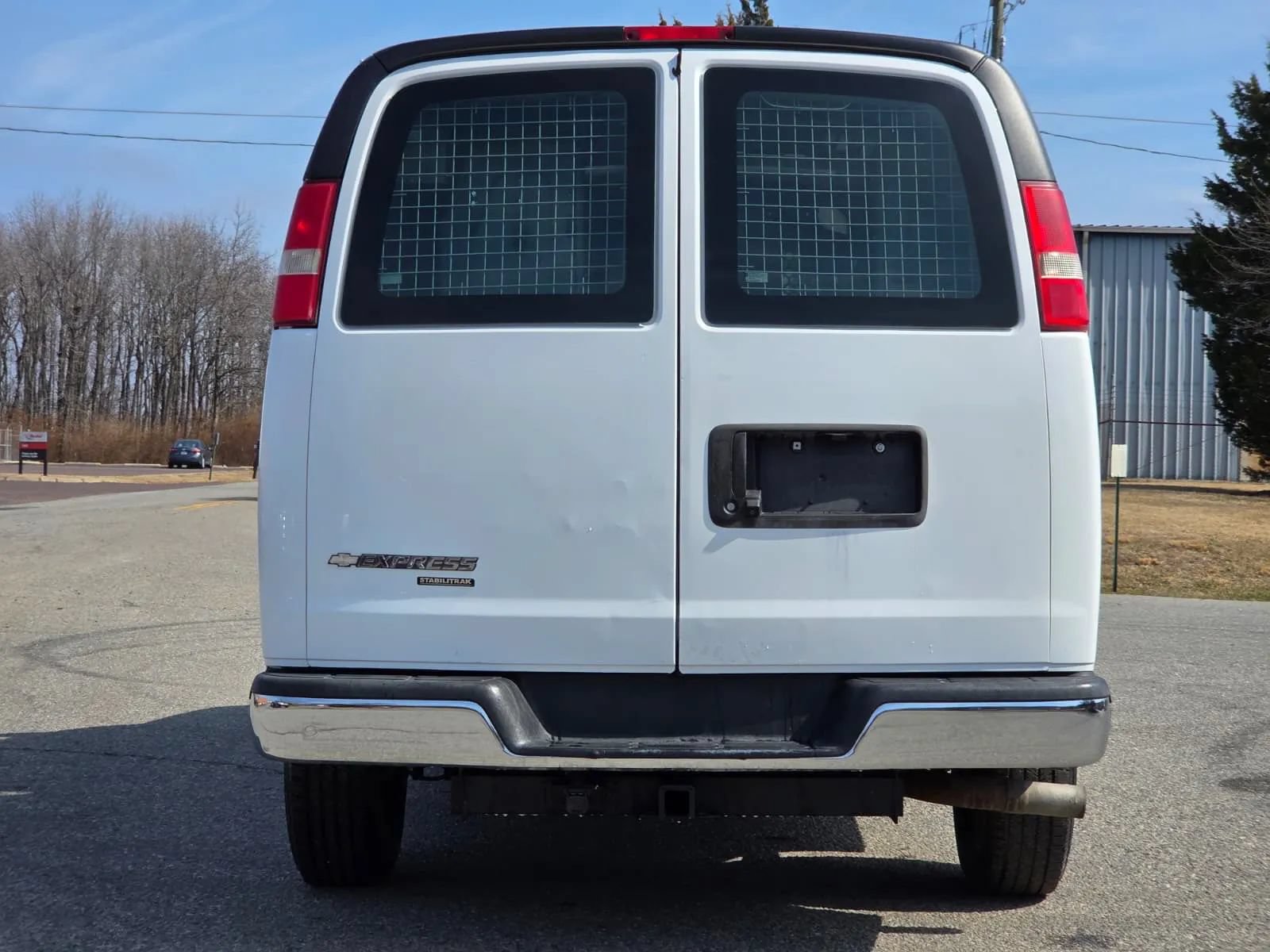 Used 2014 Chevrolet Express 2500 RWD image 6