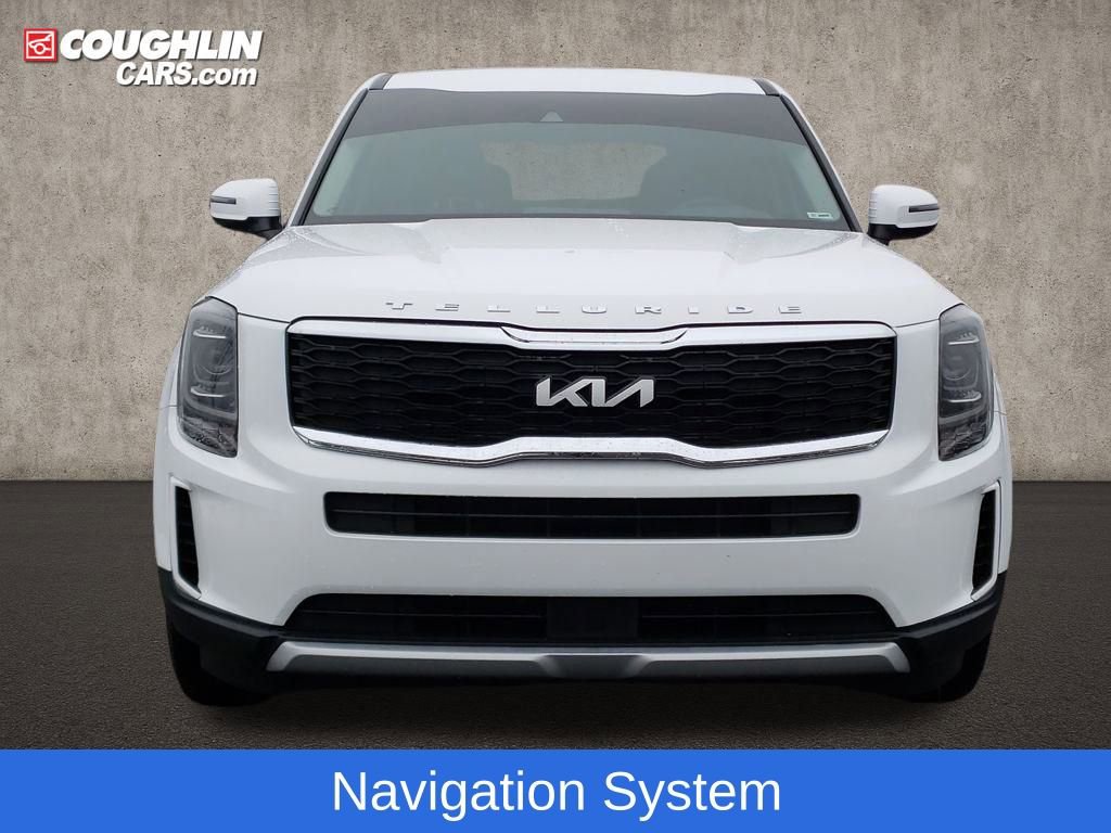 Used 2022 Kia Telluride LX image 3