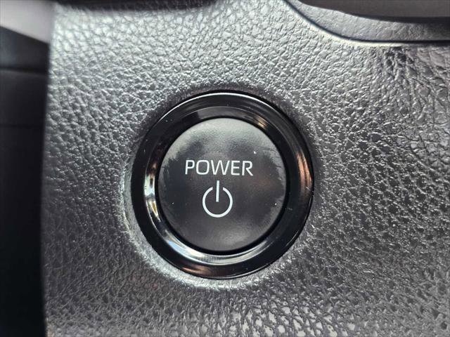 Used 2026 Toyota Camry XSE FWD image 33