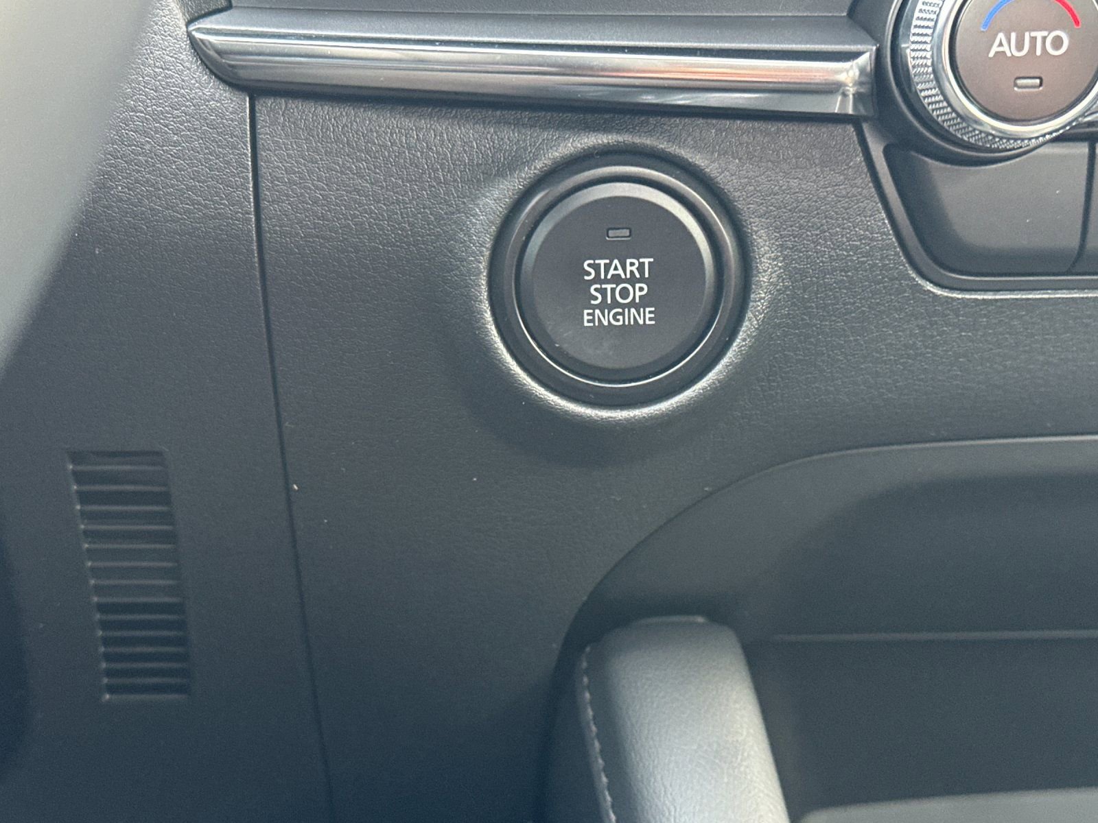 New 2026 MAZDA MAZDA3 2.5 S Hatchback w/ Premium Pkg image 21