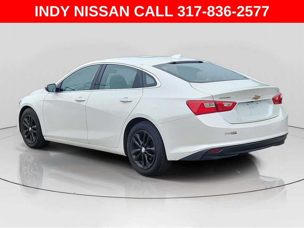Used 2016 Chevrolet Malibu LT FWD image 3