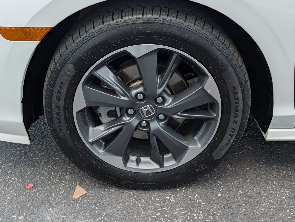 Used 2023 Honda Odyssey Elite image 13