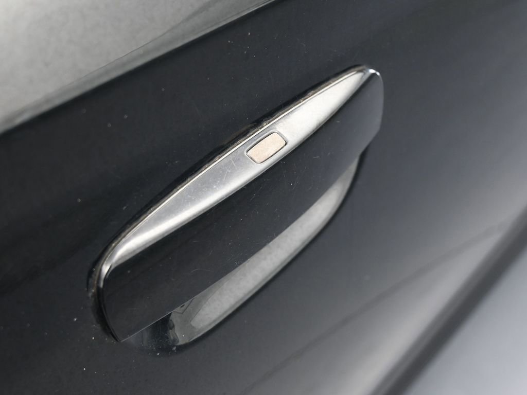 Used 2014 Dodge Charger R/T w/ Blacktop Package image 39