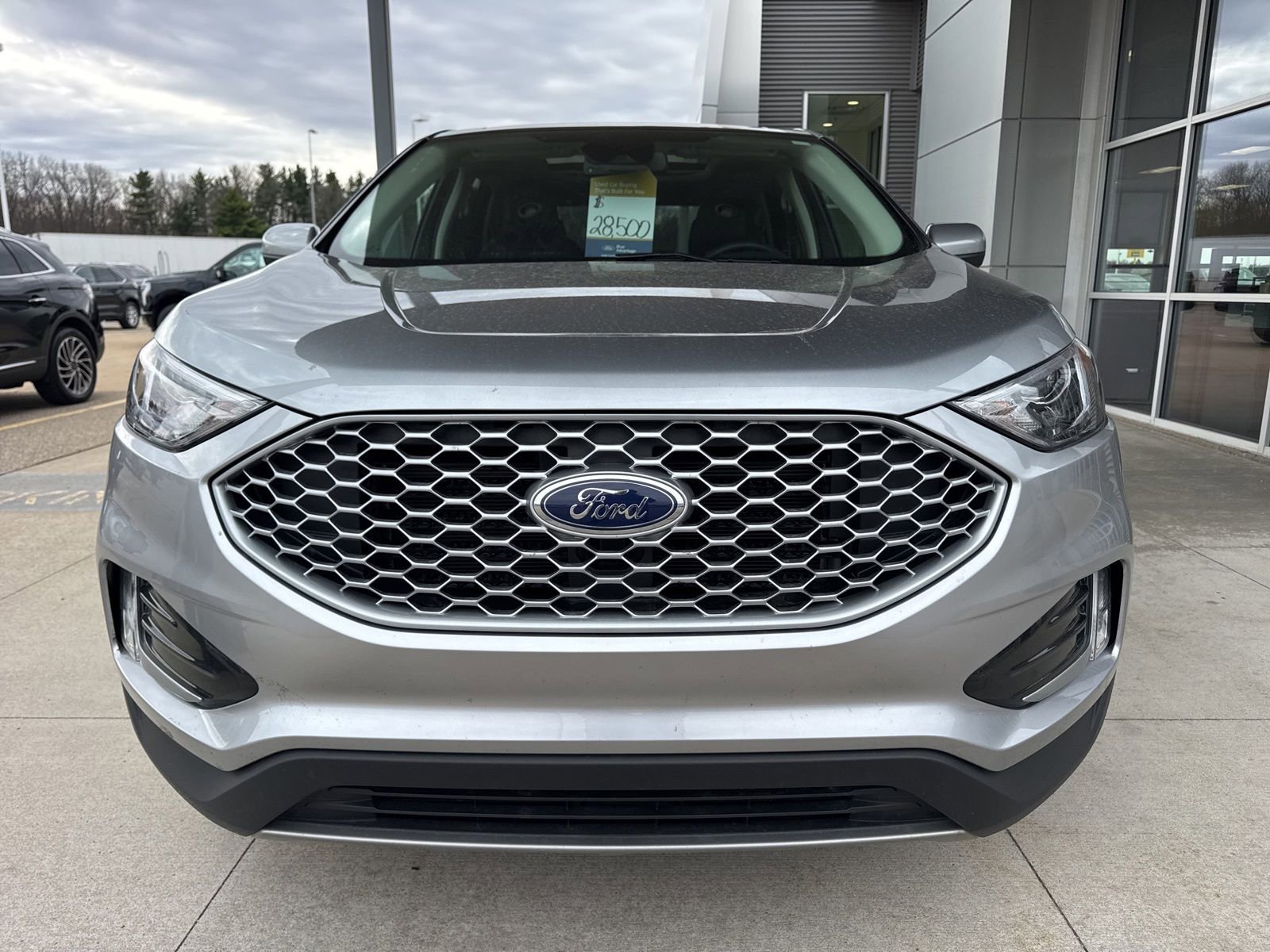 Certified 2024 Ford Edge SEL w/ Convenience Package AWD/4WD image 11