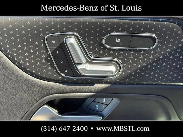 New 2026 Mercedes-Benz GLB 250 4MATIC image 13