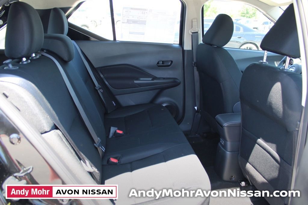 New 2025 Nissan Kicks Play S image 13