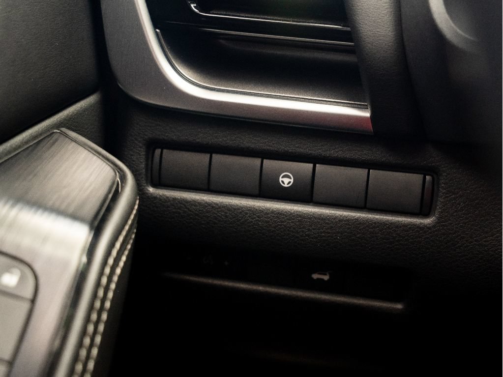 Used 2021 Nissan Rogue SV w/ Premium Package FWD image 28