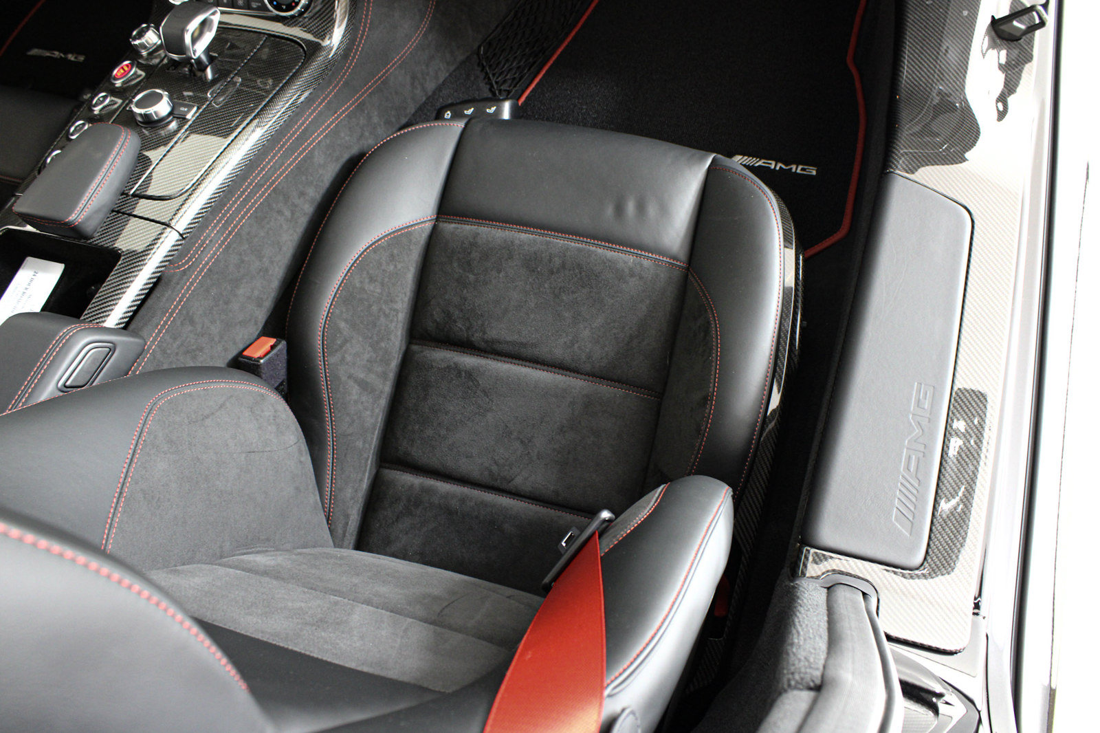 Used 2014 Mercedes-Benz SLS AMG Black Series image 25