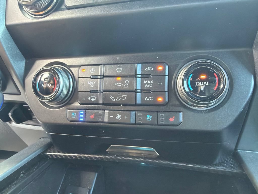 Used 2019 Ford F150 Raptor w/ Equipment Group 802A Luxury AWD/4WD image 16