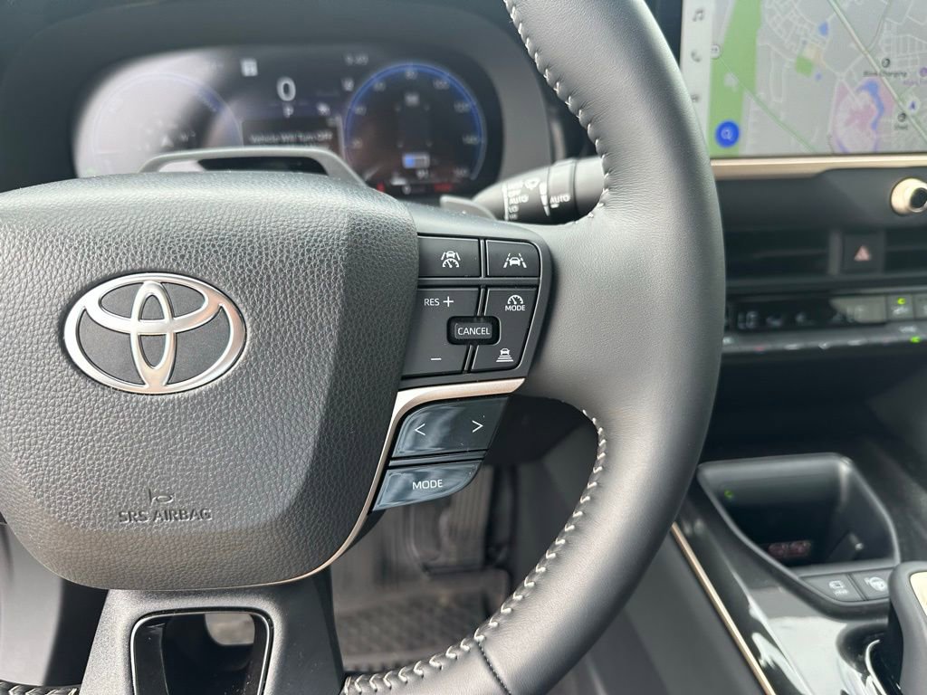 Used 2026 Toyota Crown Platinum image 15