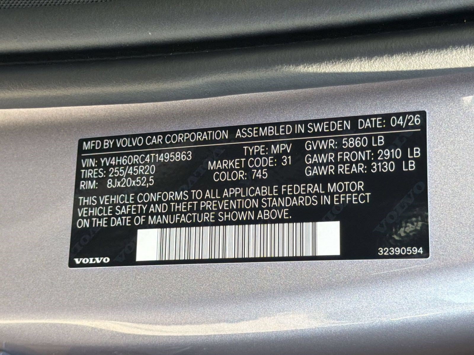 New 2026 Volvo XC60 T8 Plus w/ Climate Package AWD/4WD image 24