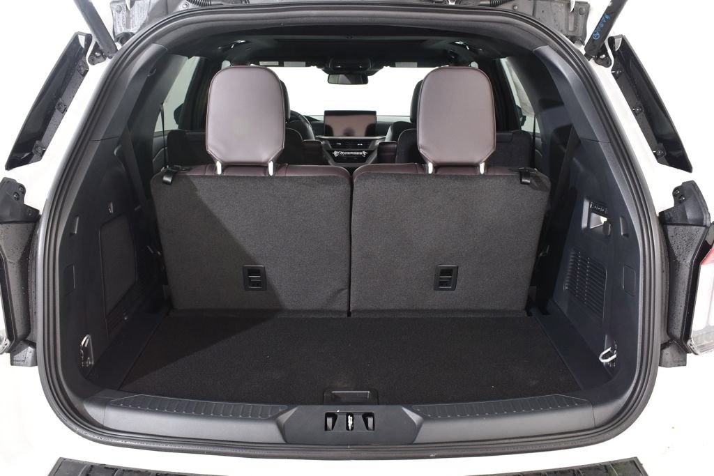New 2026 Ford Explorer Platinum w/ LUX Leather Package AWD/4WD image 21