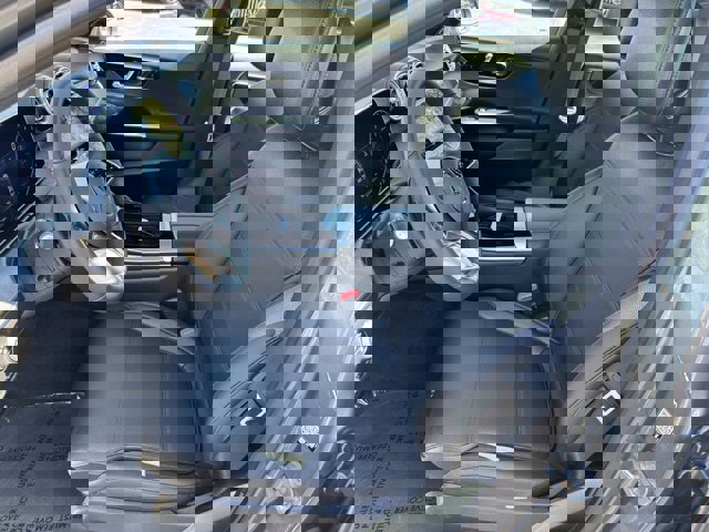 New 2025 Mercedes-Benz C 300 Sedan image 2