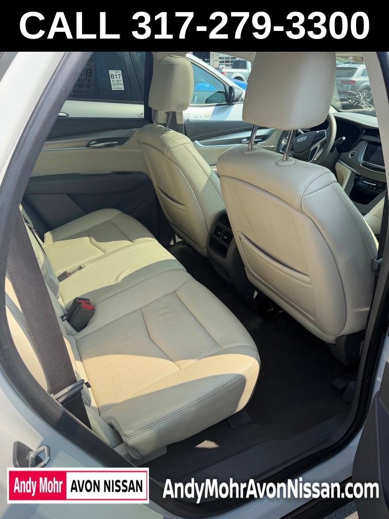 Used 2018 Cadillac XT5 Luxury w/ Driver Awareness Package AWD/4WD image 10