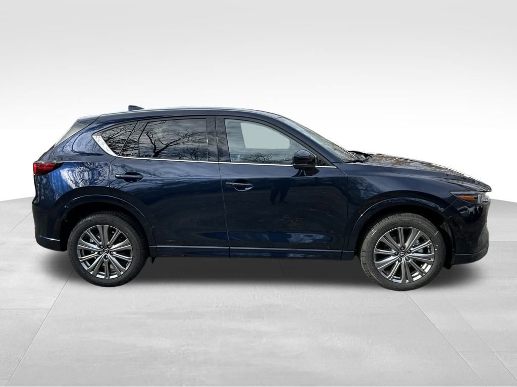 New 2025 MAZDA CX-5 Signature image 7