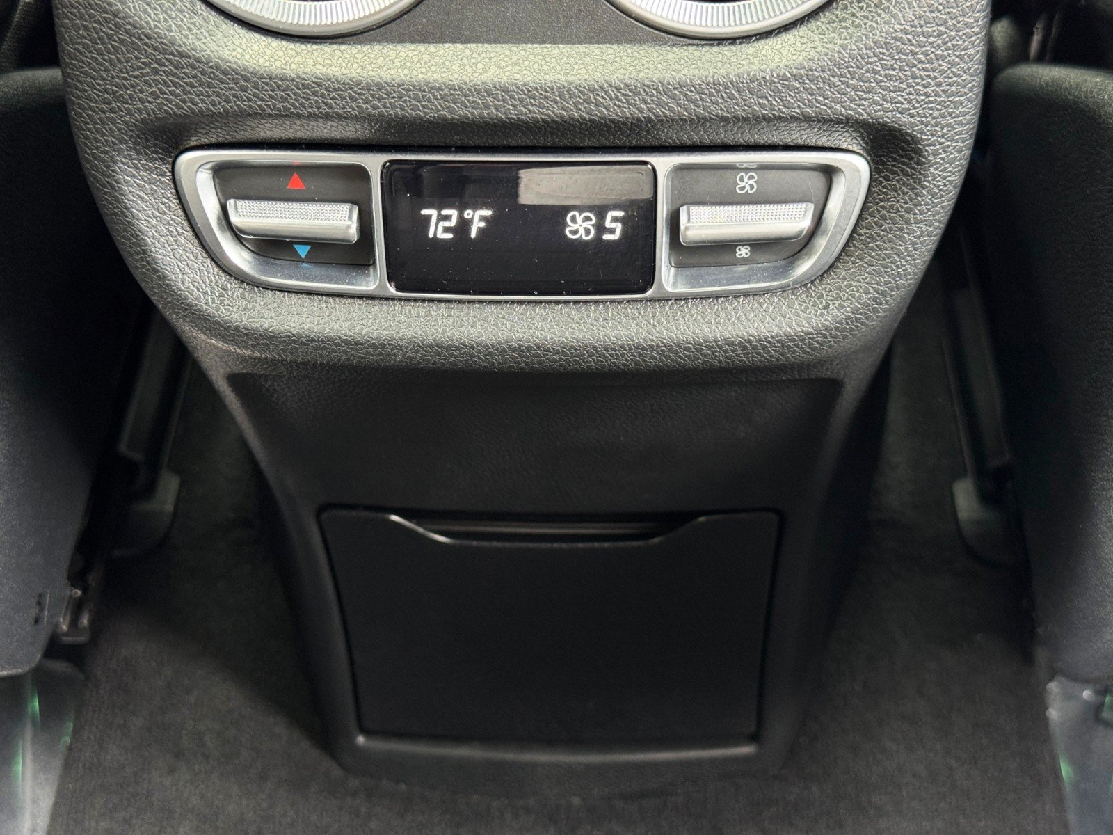 Used 2021 Mercedes-Benz G 550 image 39