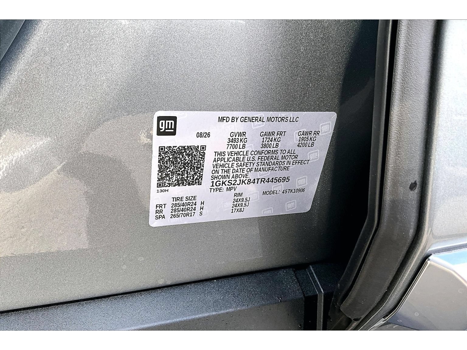 New 2026 GMC Yukon XL Denali w/ Denali Reserve Package AWD/4WD image 8