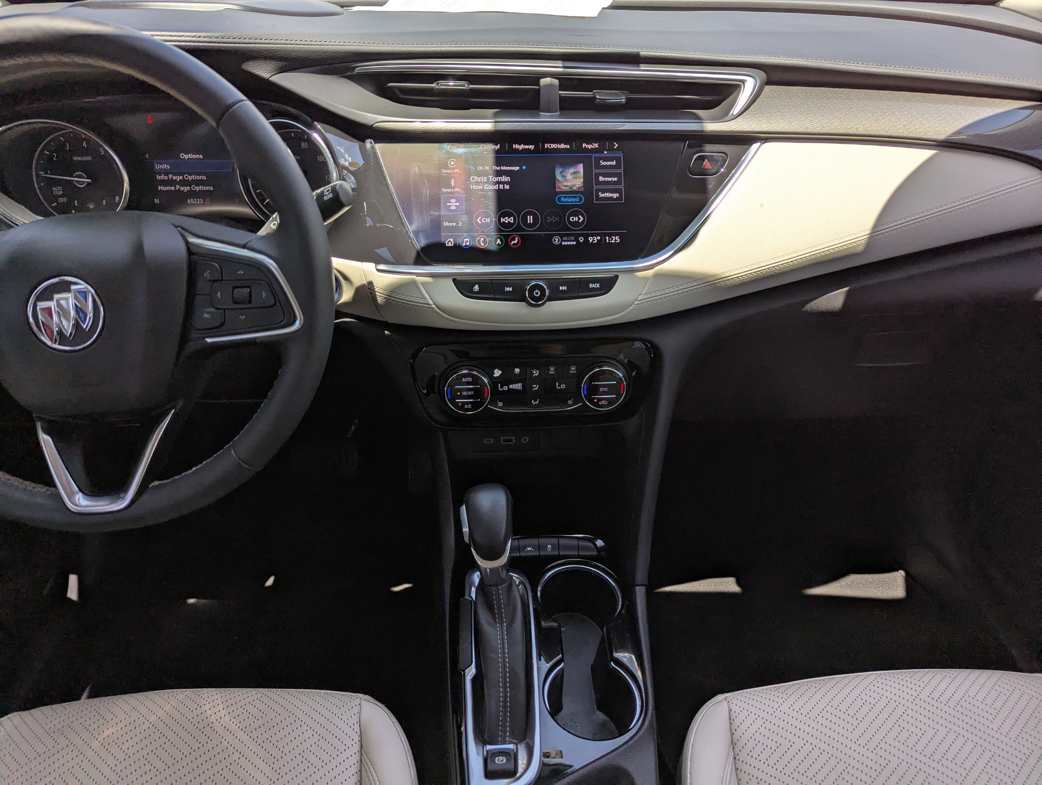 Used 2022 Buick Encore GX Essence w/ Advanced Technology Package FWD image 13