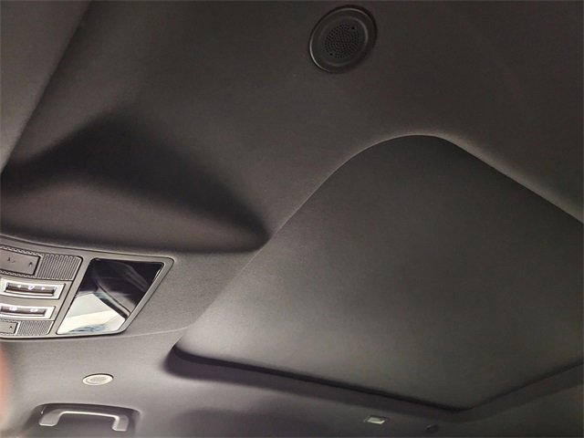 Used 2025 Land Rover Defender 110 S image 26