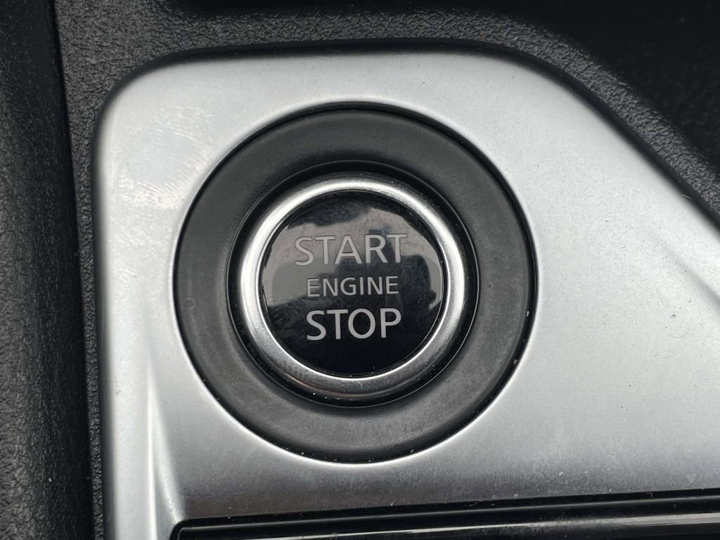 Used 2023 Nissan Sentra SV image 37