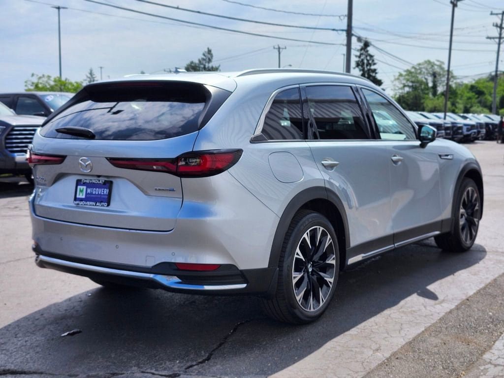 Used 2024 MAZDA CX-90 Plug-In Hybrid w/ Premium Plus AWD/4WD image 5