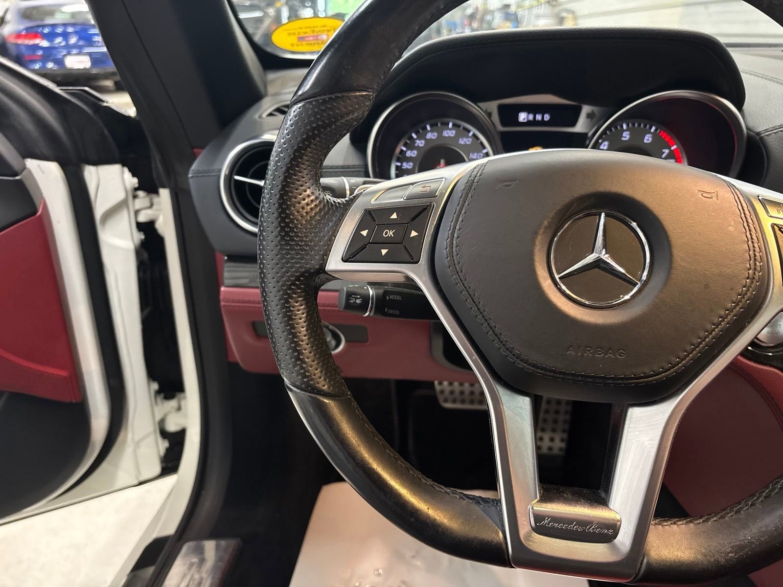 Used 2014 Mercedes-Benz SL 550 image 19