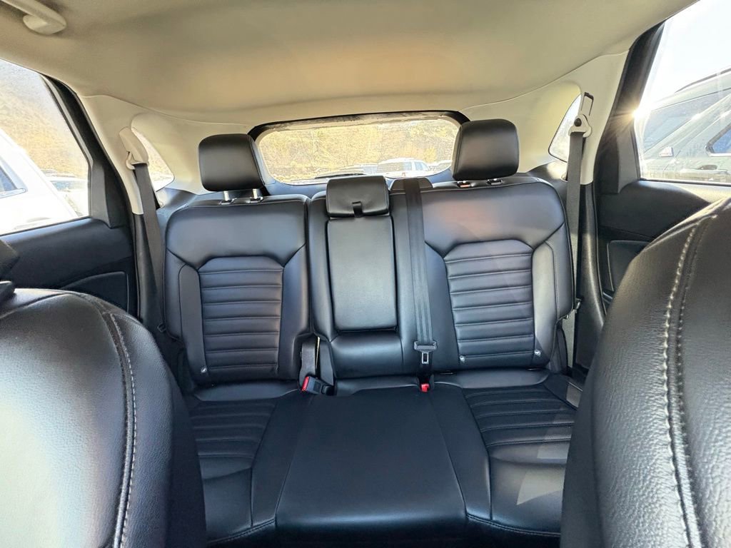 Certified 2024 Ford Edge SEL AWD/4WD image 24