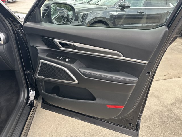 Used 2020 Kia Telluride LX FWD image 17
