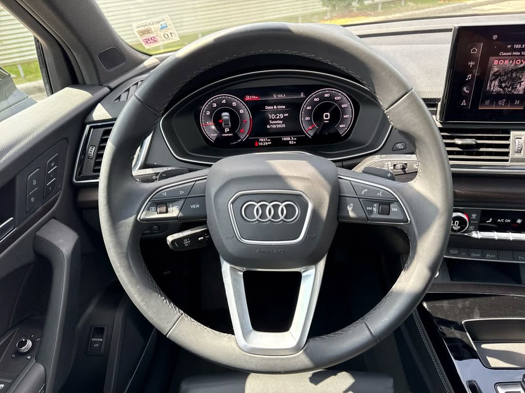 Used 2024 Audi Q5 2.0T Premium Plus w/ Premium Plus Package image 27