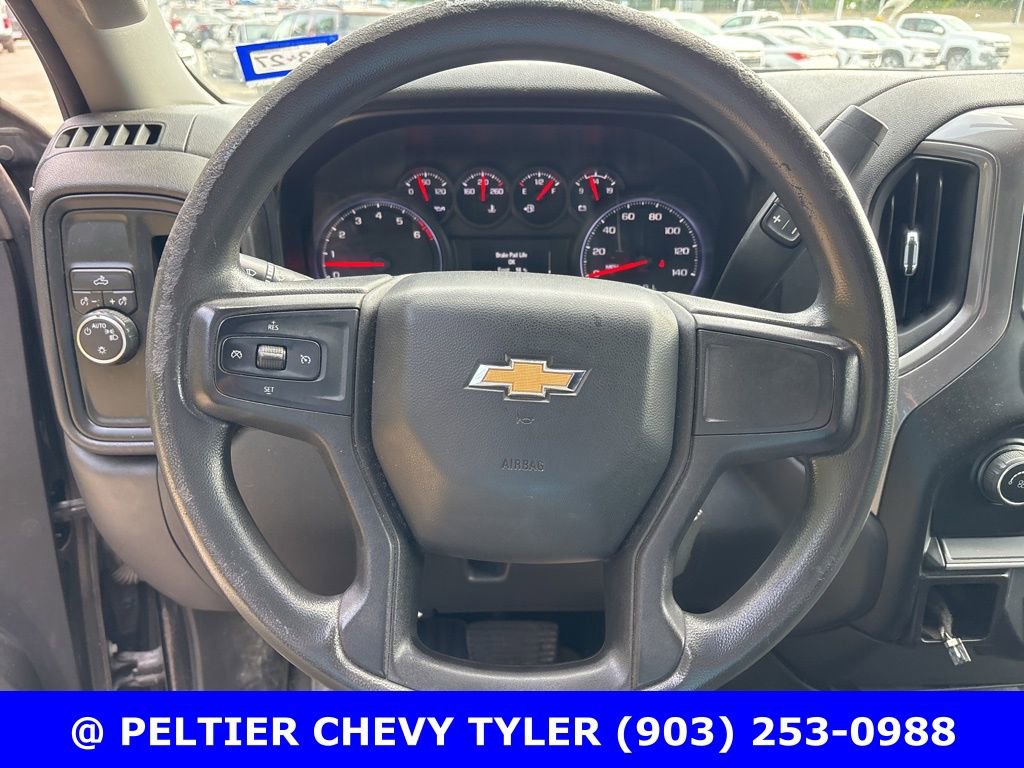 Used 2020 Chevrolet Silverado 1500 Custom w/ Custom Value Package RWD image 13