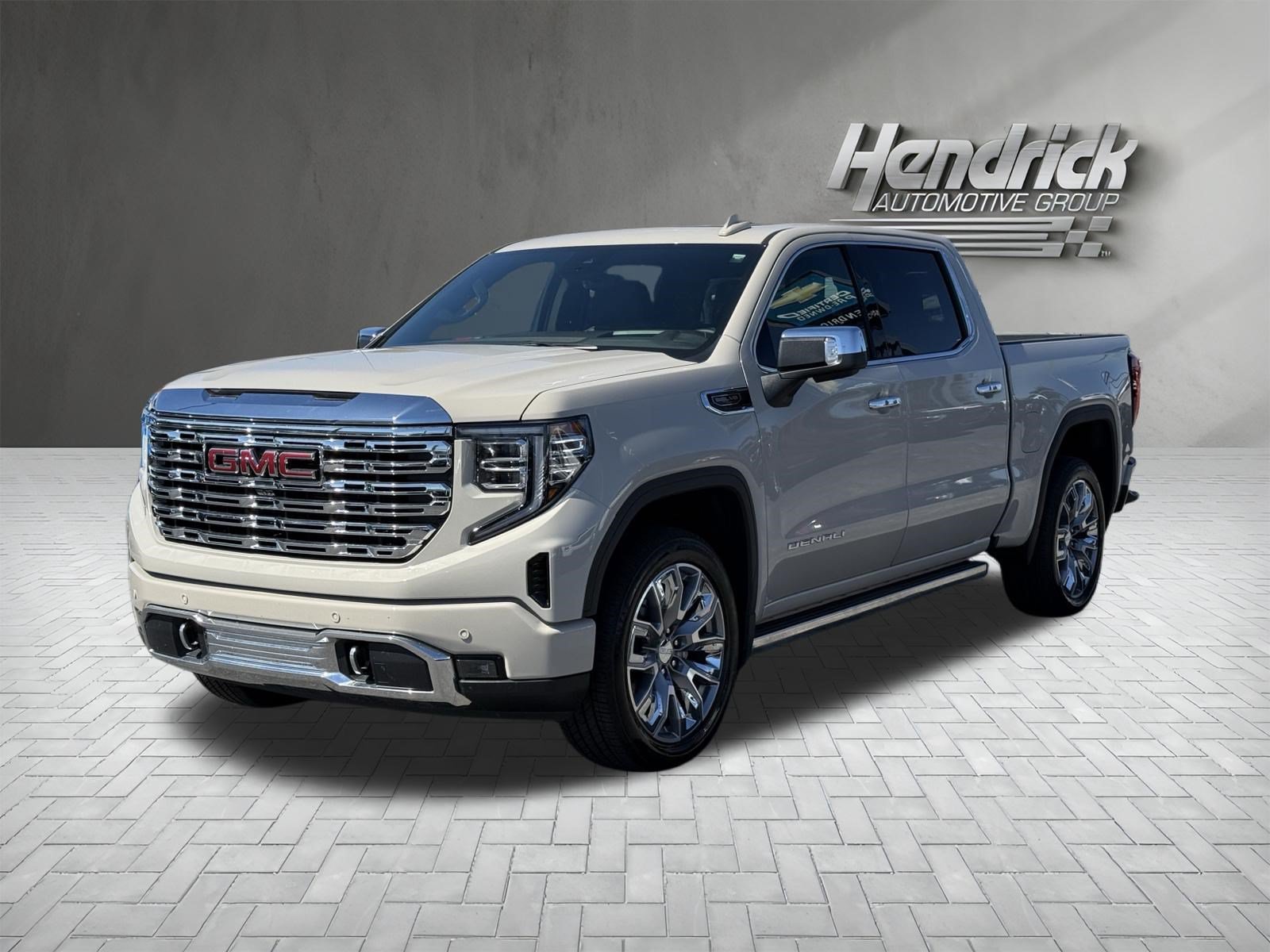 Used 2026 GMC Sierra 1500 Denali w/ Denali Reserve Package AWD/4WD image 5