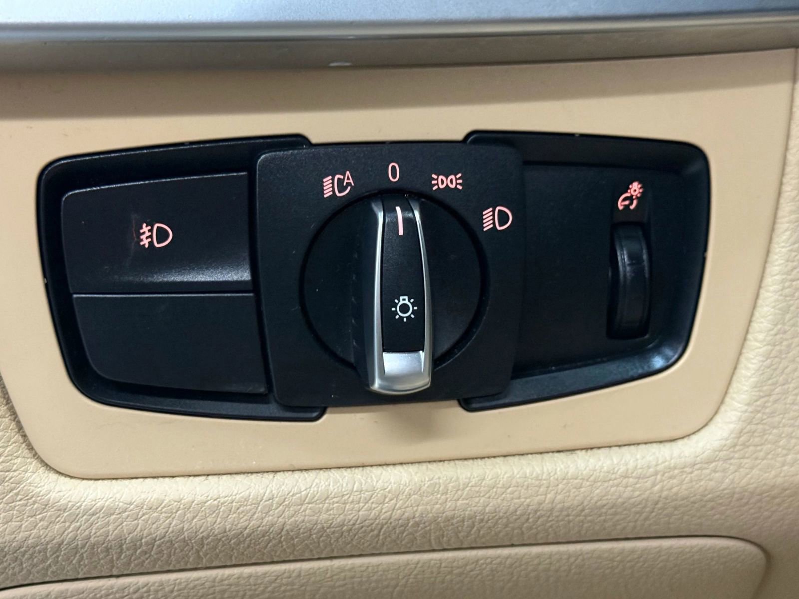 Used 2018 BMW 328d xDrive Sedan image 26