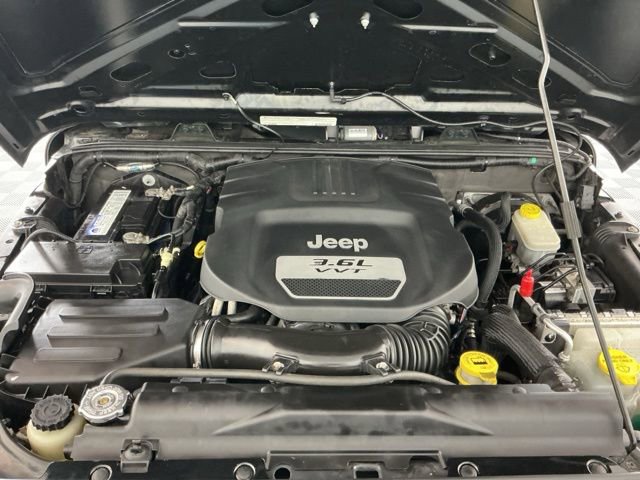 Used 2012 Jeep Wrangler Sport AWD/4WD image 23