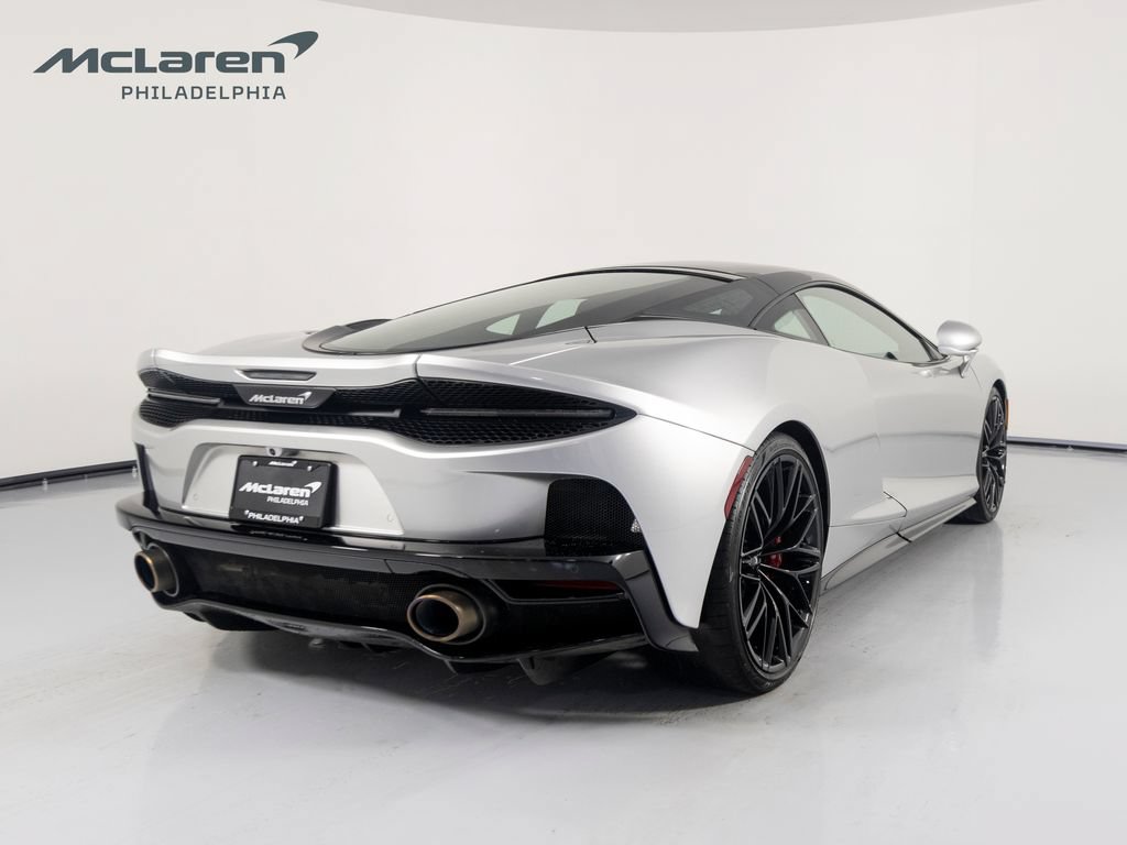 Used 2022 McLaren GT RWD image 5