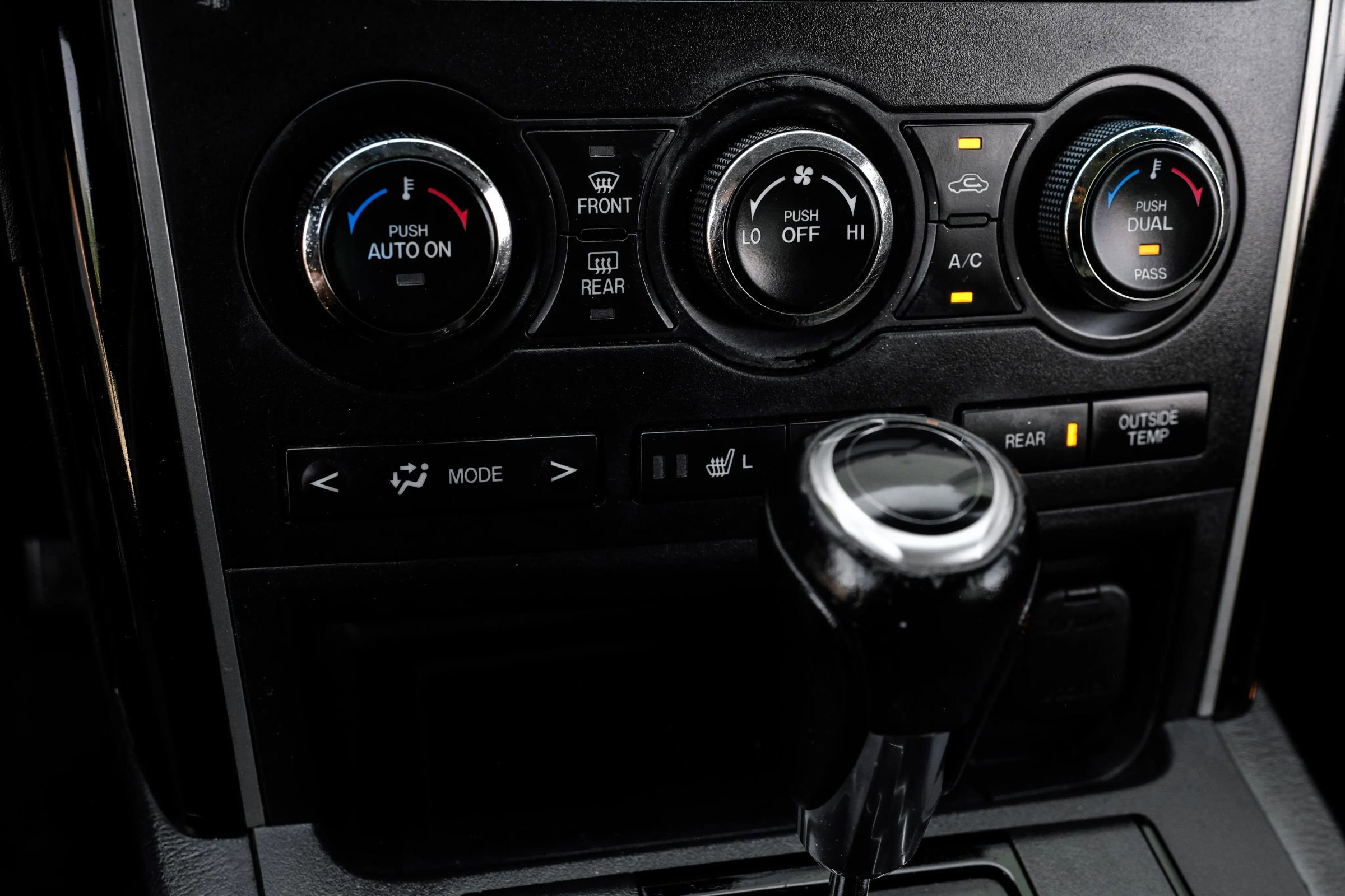 Used 2015 MAZDA CX-9 Touring FWD image 32