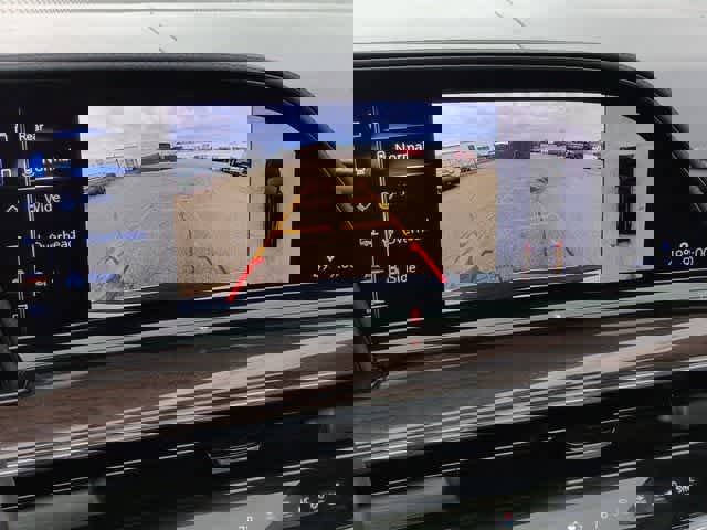 Used 2023 Cadillac Escalade ESV Sport Platinum image 32