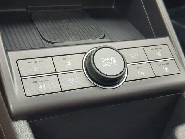 New 2024 Hyundai Kona Limited image 25