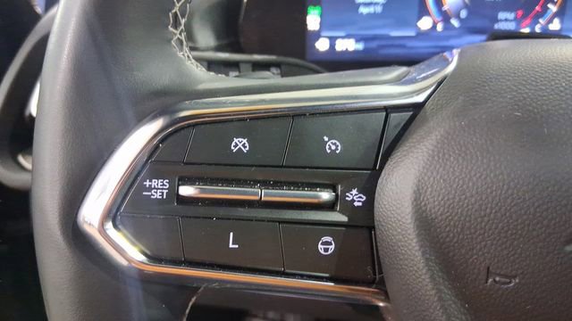 Used 2024 Chevrolet Traverse LT w/ Enhanced Driving Package image 31