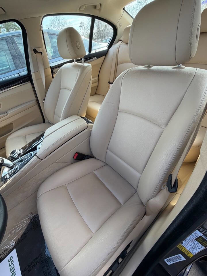 Used 2015 BMW 535i Sedan image 15