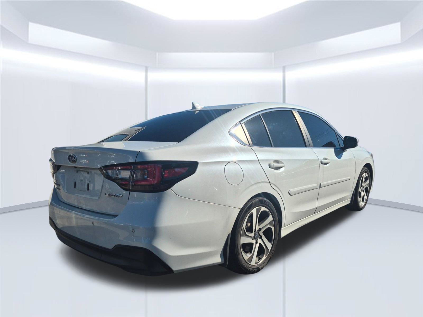 Used 2021 Subaru Legacy Limited w/ Popular Package #2 AWD/4WD image 3