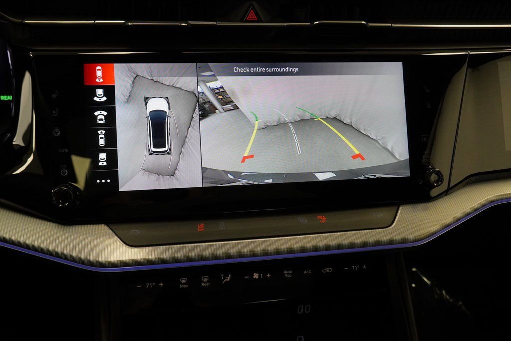 Used 2024 Jeep Wagoneer Launch Edition image 31