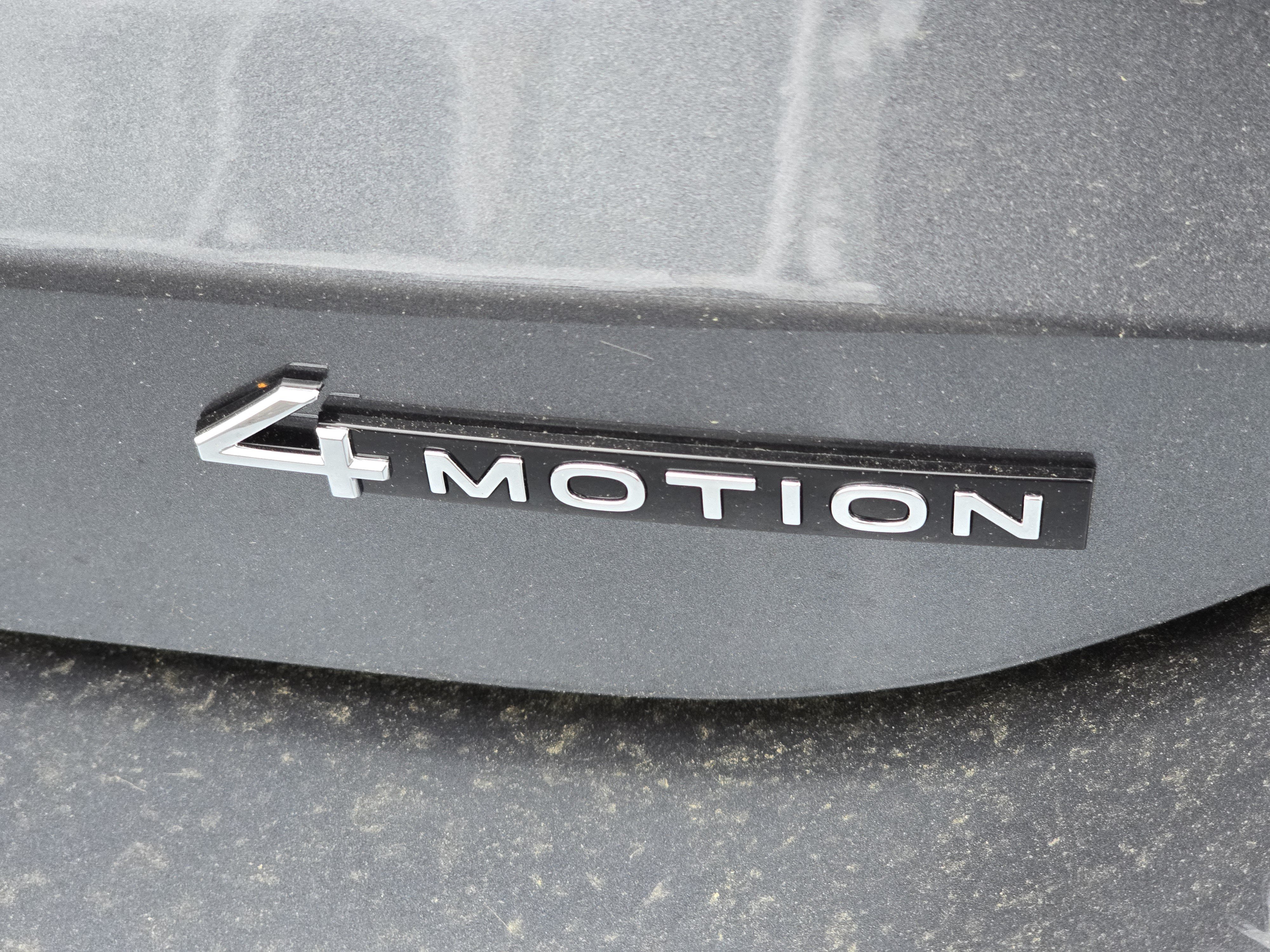 New 2026 Volkswagen Tiguan SE AWD/4WD image 13
