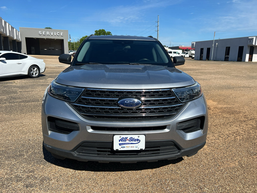 Used 2022 Ford Explorer XLT image 6