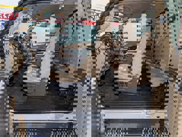 Used 2016 Ford F250 Lariat w/ Chrome Package image 20