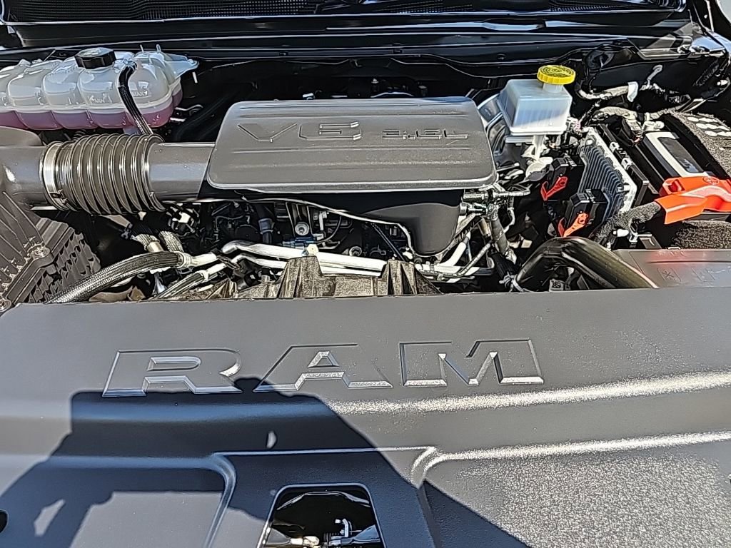 Certified 2024 RAM 1500 Big Horn image 36