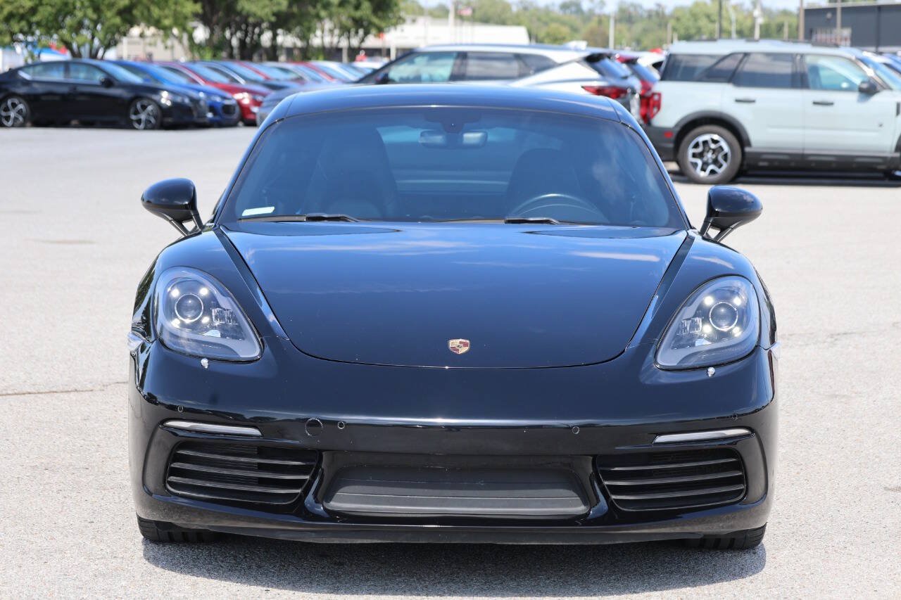 Used 2019 Porsche 718 Cayman RWD image 2
