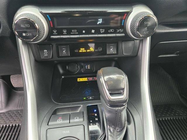 Certified 2023 Toyota RAV4 XSE AWD/4WD image 17